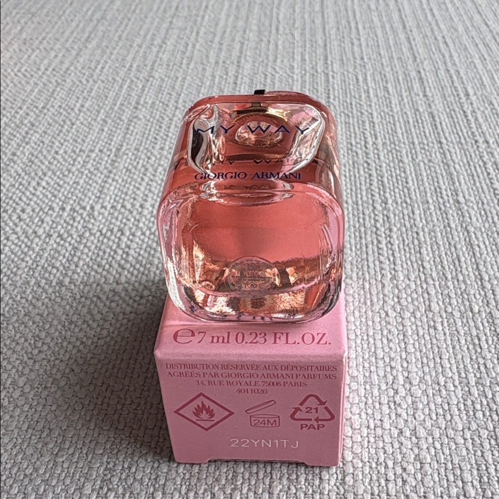 Giorgio Armani My Way Ylang miniature fragrance - Picture 4 of 9